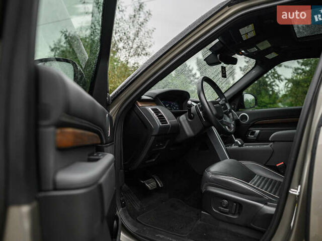 Коричневый Ленд Ровер Дискавери, объемом двигателя 3 л и пробегом 49 тыс. км за 49900 $, фото 63 на Automoto.ua