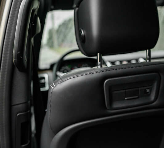 Коричневый Ленд Ровер Дискавери, объемом двигателя 3 л и пробегом 49 тыс. км за 49900 $, фото 55 на Automoto.ua