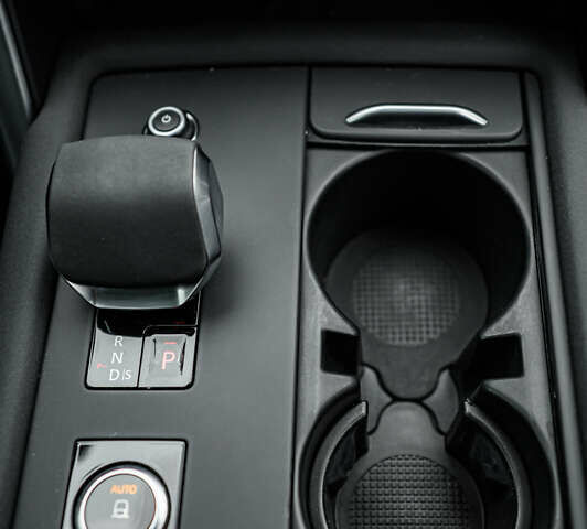 Коричневый Ленд Ровер Дискавери, объемом двигателя 3 л и пробегом 49 тыс. км за 49900 $, фото 81 на Automoto.ua