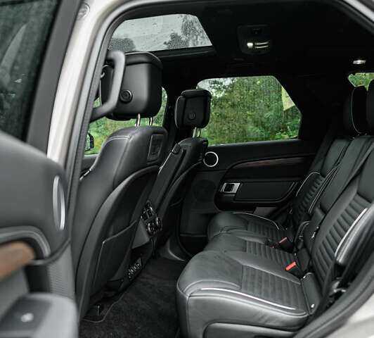 Коричневый Ленд Ровер Дискавери, объемом двигателя 3 л и пробегом 49 тыс. км за 49900 $, фото 58 на Automoto.ua