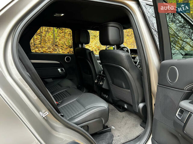 Коричневый Ленд Ровер Дискавери, объемом двигателя 3 л и пробегом 45 тыс. км за 69990 $, фото 22 на Automoto.ua