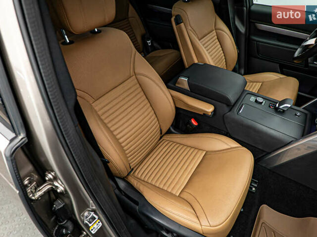 Ленд Ровер Дискавери 2023 в Киеве на Automoto.ua Коричневый Ленд Ровер Дискавери, объемом двигателя 3 л и пробегом 104 тыс. км за 66350 $, фото 22 на Automoto.ua