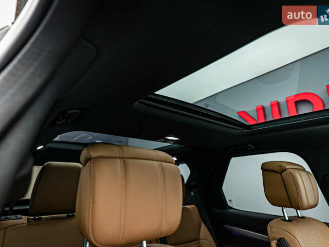 Ленд Ровер Дискавери 2023 в Киеве на Automoto.ua Коричневый Ленд Ровер Дискавери, объемом двигателя 3 л и пробегом 104 тыс. км за 66350 $, фото 23 на Automoto.ua