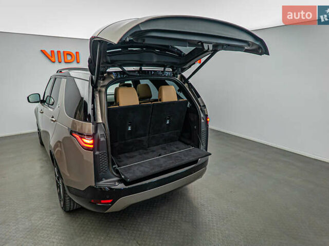 Ленд Ровер Дискавери 2023 в Киеве на Automoto.ua Коричневый Ленд Ровер Дискавери, объемом двигателя 3 л и пробегом 104 тыс. км за 66350 $, фото 7 на Automoto.ua