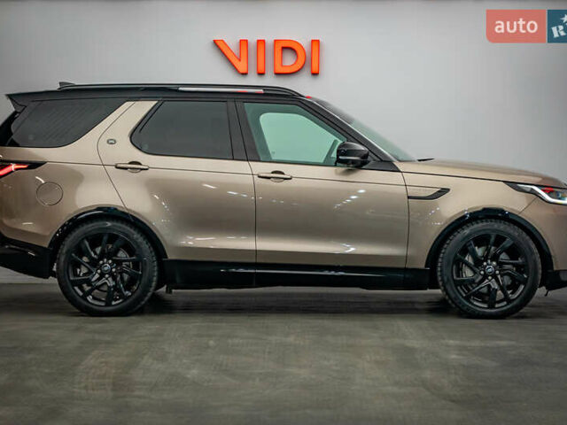 Ленд Ровер Дискавери 2023 в Киеве на Automoto.ua Коричневый Ленд Ровер Дискавери, объемом двигателя 3 л и пробегом 104 тыс. км за 66350 $, фото 3 на Automoto.ua