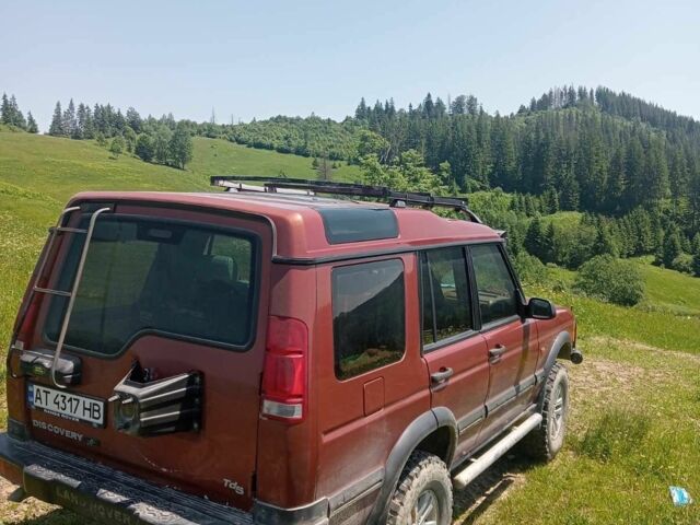 Красный Ленд Ровер Дискавери, объемом двигателя 2.5 л и пробегом 250 тыс. км за 8600 $, фото 4 на Automoto.ua