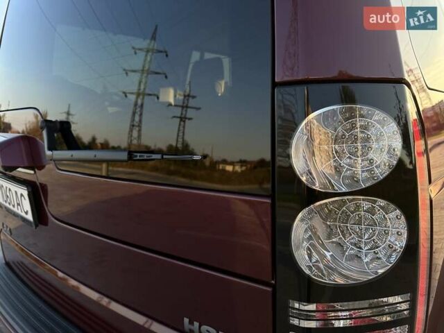 Красный Ленд Ровер Дискавери, объемом двигателя 3 л и пробегом 121 тыс. км за 22950 $, фото 13 на Automoto.ua