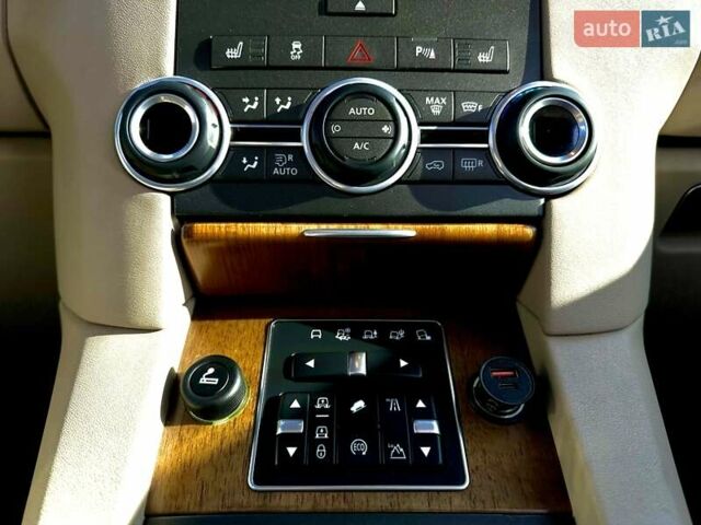 Красный Ленд Ровер Дискавери, объемом двигателя 3 л и пробегом 122 тыс. км за 24500 $, фото 9 на Automoto.ua