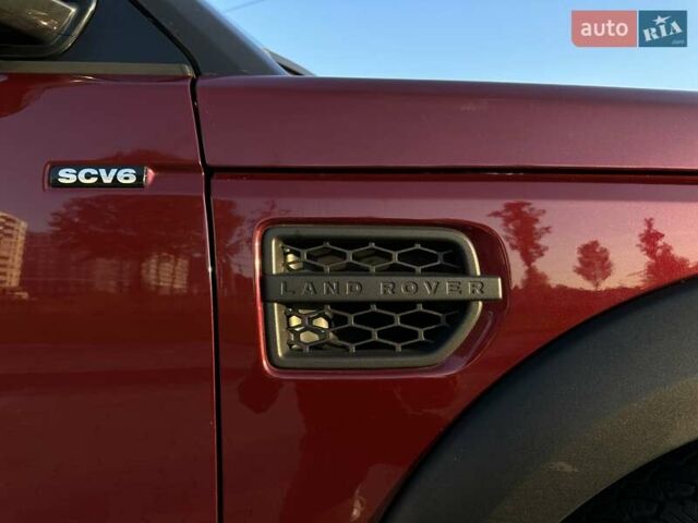 Красный Ленд Ровер Дискавери, объемом двигателя 3 л и пробегом 121 тыс. км за 22950 $, фото 9 на Automoto.ua
