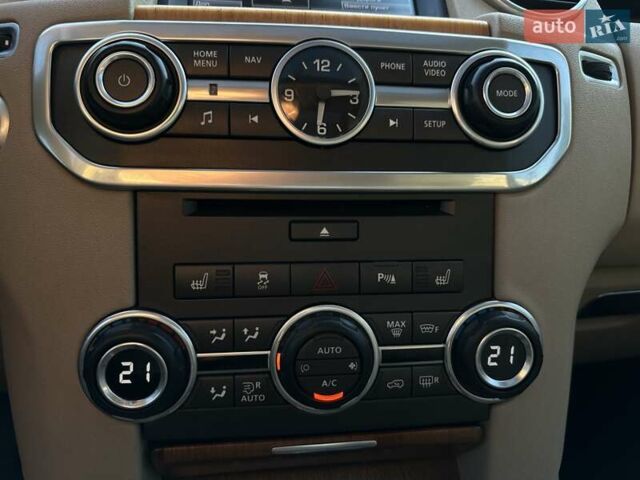 Красный Ленд Ровер Дискавери, объемом двигателя 3 л и пробегом 121 тыс. км за 22950 $, фото 29 на Automoto.ua