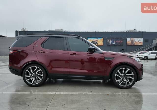Ленд Ровер Дискавери 2017 в Киеве на Automoto.ua Красный Ленд Ровер Дискавери, объемом двигателя 3 л и пробегом 128 тыс. км за 36990 $, фото 3 на Automoto.ua