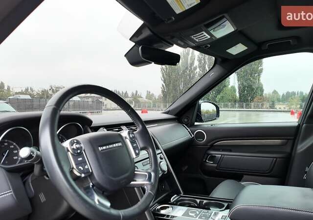 Ленд Ровер Дискавери 2017 в Киеве на Automoto.ua Красный Ленд Ровер Дискавери, объемом двигателя 3 л и пробегом 128 тыс. км за 36990 $, фото 13 на Automoto.ua