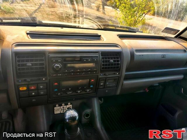 Ленд Ровер Діскавері, об'ємом двигуна 2.5 л та пробігом 376 тис. км за 3000 $, фото 2 на Automoto.ua