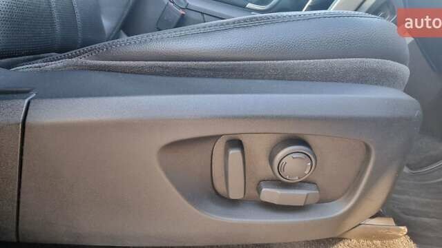 Ленд Ровер Діскавері, об'ємом двигуна 2 л та пробігом 160 тис. км за 22500 $, фото 40 на Automoto.ua