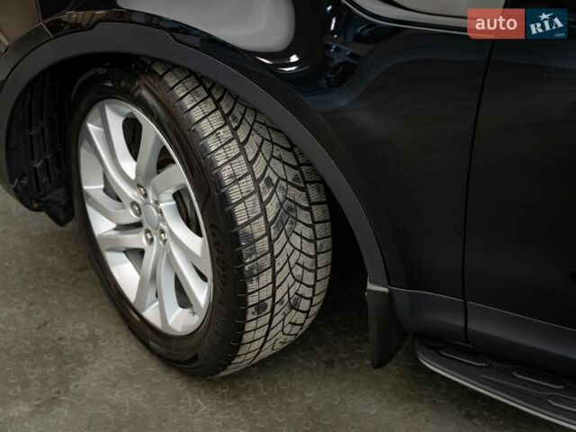 Ленд Ровер Дискавери, объемом двигателя 3 л и пробегом 174 тыс. км за 30303 $, фото 8 на Automoto.ua