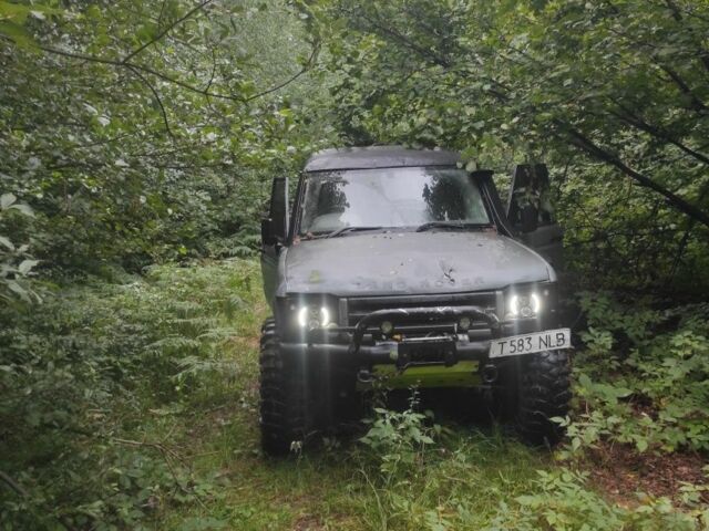 Сірий Ленд Ровер Діскавері, об'ємом двигуна 0 л та пробігом 1000 тис. км за 6500 $, фото 7 на Automoto.ua