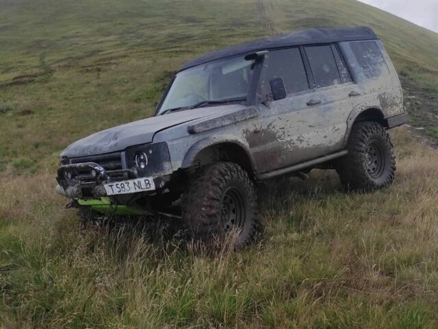 Сірий Ленд Ровер Діскавері, об'ємом двигуна 0 л та пробігом 1000 тис. км за 6500 $, фото 9 на Automoto.ua