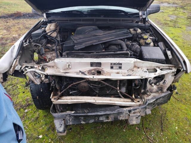 Сірий Ленд Ровер Діскавері, об'ємом двигуна 2.5 л та пробігом 400 тис. км за 1500 $, фото 9 на Automoto.ua