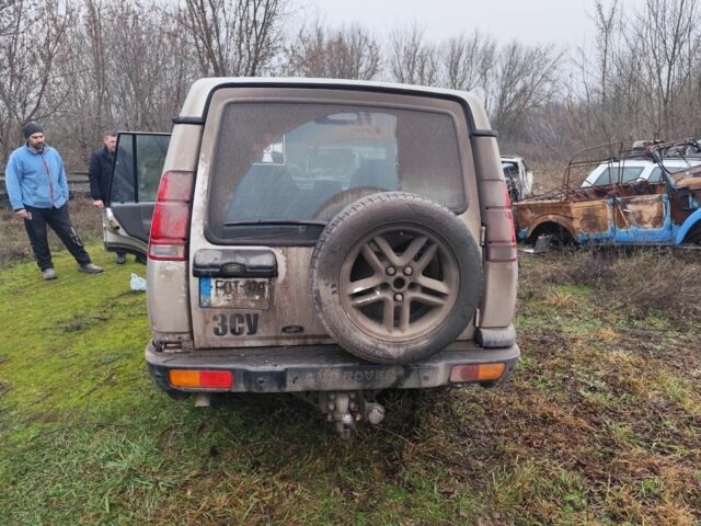 Сірий Ленд Ровер Діскавері, об'ємом двигуна 2.5 л та пробігом 400 тис. км за 1500 $, фото 1 на Automoto.ua