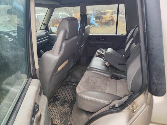 Сірий Ленд Ровер Діскавері, об'ємом двигуна 2.5 л та пробігом 400 тис. км за 1500 $, фото 11 на Automoto.ua