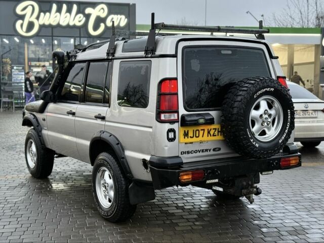 Серый Ленд Ровер Дискавери, объемом двигателя 2.5 л и пробегом 205 тыс. км за 4200 $, фото 1 на Automoto.ua