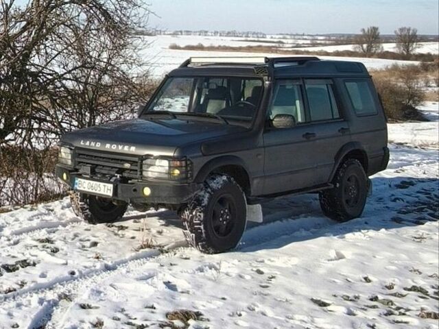Сірий Ленд Ровер Діскавері, об'ємом двигуна 2.5 л та пробігом 319 тис. км за 16500 $, фото 57 на Automoto.ua