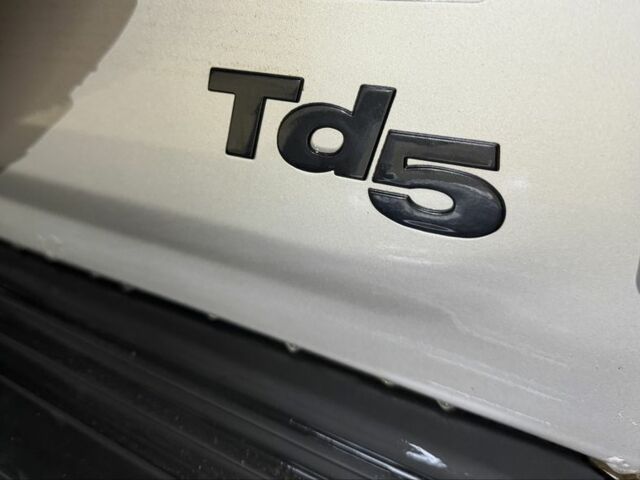 Серый Ленд Ровер Дискавери, объемом двигателя 0 л и пробегом 200 тыс. км за 3500 $, фото 21 на Automoto.ua