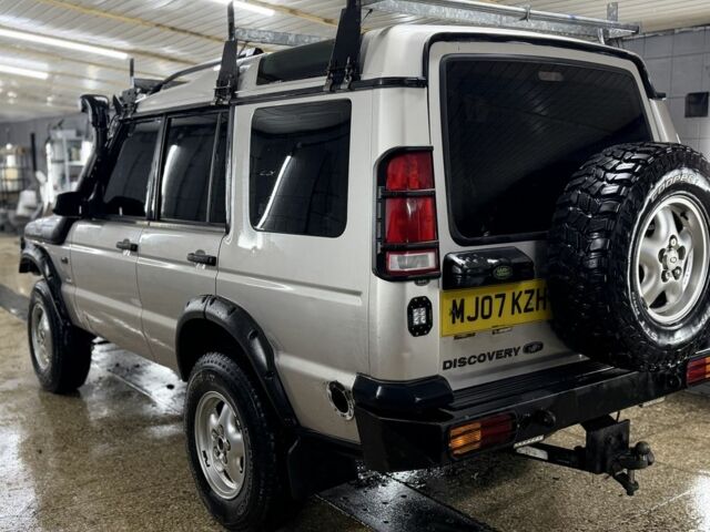 Серый Ленд Ровер Дискавери, объемом двигателя 0 л и пробегом 200 тыс. км за 3500 $, фото 3 на Automoto.ua