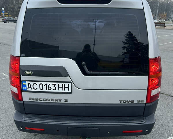 Серый Ленд Ровер Дискавери, объемом двигателя 2.72 л и пробегом 268 тыс. км за 8300 $, фото 3 на Automoto.ua