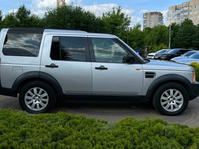 Сірий Ленд Ровер Діскавері, об'ємом двигуна 2.7 л та пробігом 279 тис. км за 10650 $, фото 7 на Automoto.ua