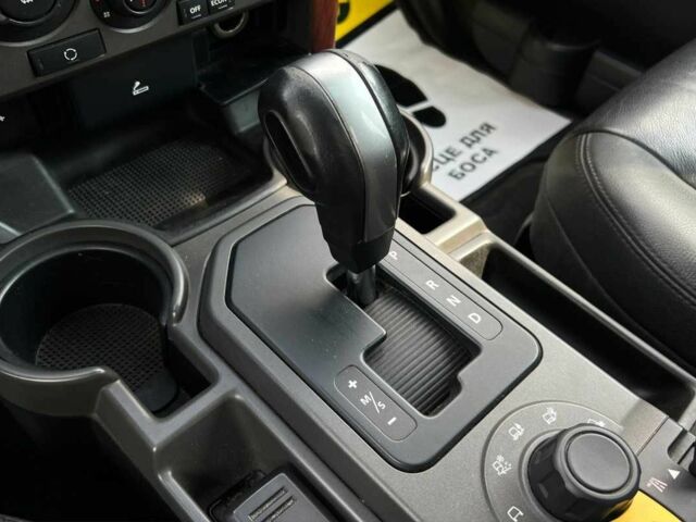 Сірий Ленд Ровер Діскавері, об'ємом двигуна 2.7 л та пробігом 279 тис. км за 10650 $, фото 18 на Automoto.ua