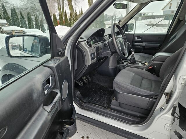 Сірий Ленд Ровер Діскавері, об'ємом двигуна 2.7 л та пробігом 191 тис. км за 4600 $, фото 11 на Automoto.ua