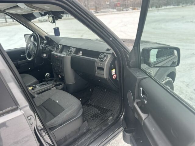 Сірий Ленд Ровер Діскавері, об'ємом двигуна 2.7 л та пробігом 125 тис. км за 5350 $, фото 12 на Automoto.ua