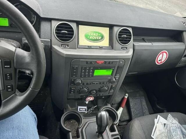 Серый Ленд Ровер Дискавери, объемом двигателя 2.7 л и пробегом 116 тыс. км за 7091 $, фото 7 на Automoto.ua