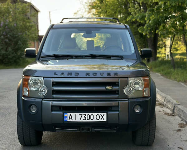 Сірий Ленд Ровер Діскавері, об'ємом двигуна 2.72 л та пробігом 380 тис. км за 9000 $, фото 1 на Automoto.ua
