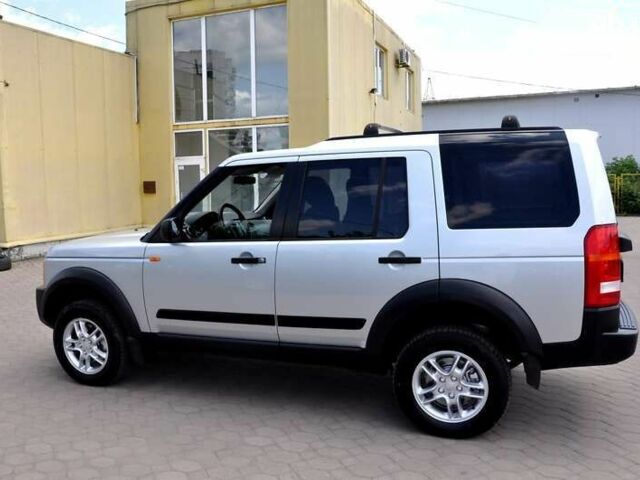 Серый Ленд Ровер Дискавери, объемом двигателя 2.7 л и пробегом 360 тыс. км за 8700 $, фото 11 на Automoto.ua