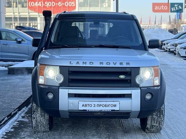 Сірий Ленд Ровер Діскавері, об'ємом двигуна 2.7 л та пробігом 250 тис. км за 10500 $, фото 1 на Automoto.ua