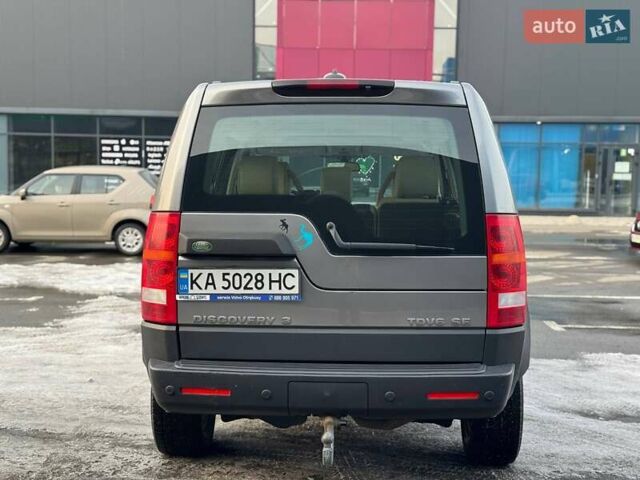 Серый Ленд Ровер Дискавери, объемом двигателя 2.7 л и пробегом 273 тыс. км за 8300 $, фото 6 на Automoto.ua