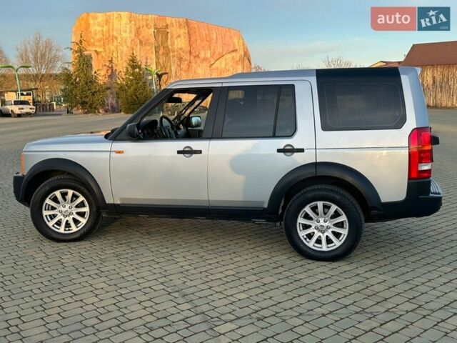 Серый Ленд Ровер Дискавери, объемом двигателя 2.72 л и пробегом 276 тыс. км за 9999 $, фото 39 на Automoto.ua
