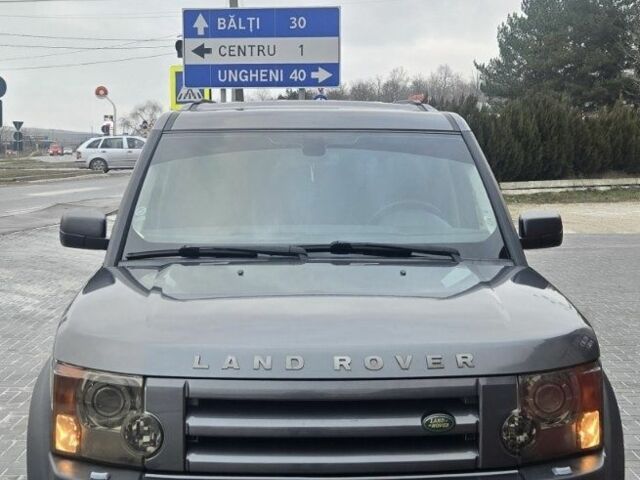 Серый Ленд Ровер Дискавери, объемом двигателя 3 л и пробегом 250 тыс. км за 6731 $, фото 1 на Automoto.ua