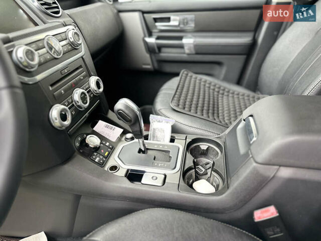 Серый Ленд Ровер Дискавери, объемом двигателя 2.99 л и пробегом 254 тыс. км за 15999 $, фото 33 на Automoto.ua