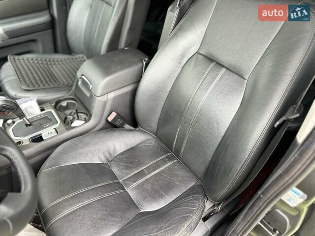 Серый Ленд Ровер Дискавери, объемом двигателя 2.99 л и пробегом 254 тыс. км за 17900 $, фото 32 на Automoto.ua