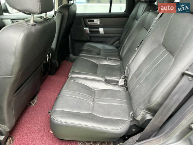 Серый Ленд Ровер Дискавери, объемом двигателя 2.99 л и пробегом 254 тыс. км за 15999 $, фото 42 на Automoto.ua