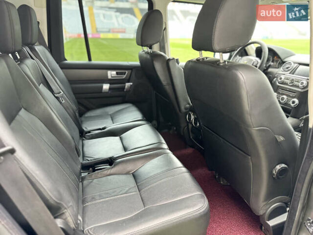 Серый Ленд Ровер Дискавери, объемом двигателя 2.99 л и пробегом 254 тыс. км за 17900 $, фото 50 на Automoto.ua