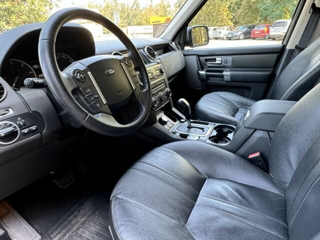 Серый Ленд Ровер Дискавери, объемом двигателя 3 л и пробегом 144 тыс. км за 15500 $, фото 6 на Automoto.ua