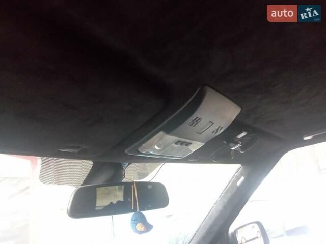 Серый Ленд Ровер Дискавери, объемом двигателя 3 л и пробегом 225 тыс. км за 17500 $, фото 38 на Automoto.ua