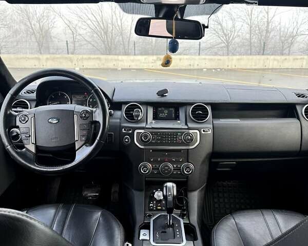 Серый Ленд Ровер Дискавери, объемом двигателя 2.99 л и пробегом 225 тыс. км за 16950 $, фото 30 на Automoto.ua