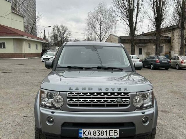 Сірий Ленд Ровер Діскавері, об'ємом двигуна 3 л та пробігом 150 тис. км за 20500 $, фото 10 на Automoto.ua