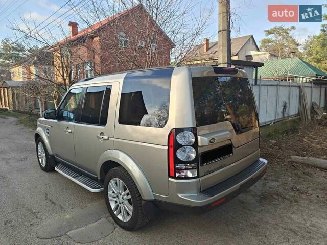 Сірий Ленд Ровер Діскавері, об'ємом двигуна 2.99 л та пробігом 177 тис. км за 26500 $, фото 2 на Automoto.ua