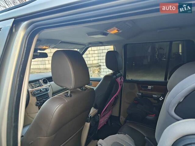 Сірий Ленд Ровер Діскавері, об'ємом двигуна 2.99 л та пробігом 177 тис. км за 26500 $, фото 20 на Automoto.ua